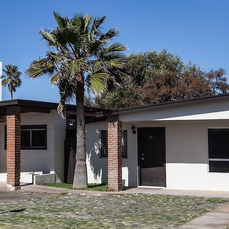 California Villas Y Hotel 엔세나다 외부 사진